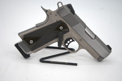 COLT DEFENDER SERIES 90 45 ACP (45 Auto) - Image 2 of 3