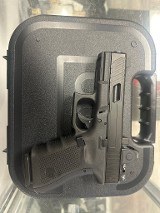 GLOCK G19 GEN 4 9MM LUGER (9X19 PARA) - 1 of 3