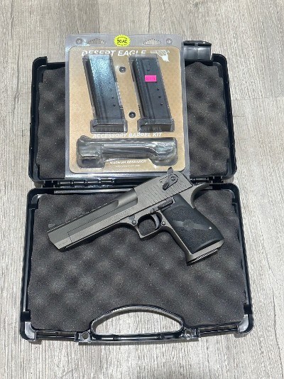 MAGNUM RESEARCH DESERT EAGLE .44 MAGNUM - Image 1 of 3