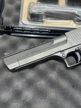 MAGNUM RESEARCH DESERT EAGLE .44 MAGNUM - Image 3 of 3