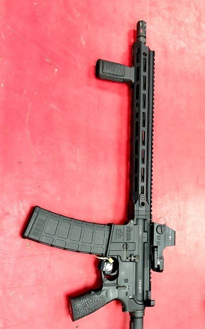 DANIEL DEFENSE DDM4 V7 5.56X45MM NATO - Image 1 of 3