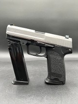 HECKLER & KOCH USP45 V1 .45 ACP - 1 of 3
