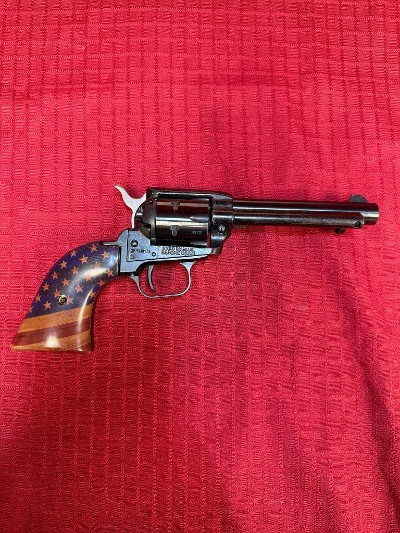 HERITAGE MFG. ROUGH RIDER US FLAG GRIPS .22 LR - Image 3 of 3