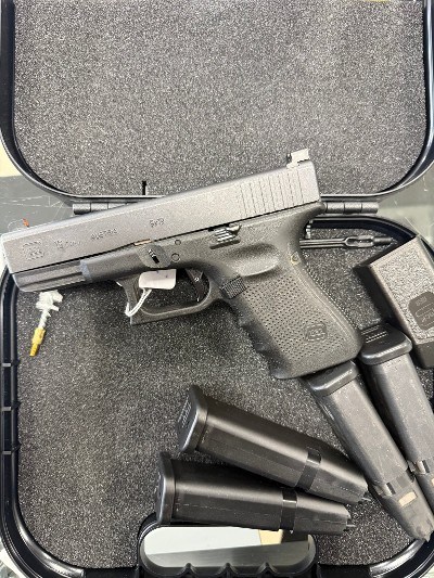 GLOCK G19 Gen 4 9MM LUGER (9x19 PARA) - Image 1 of 2