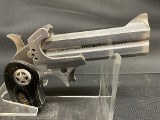 BOND ARMS RANGER .45 colt / .410 - 2 of 3