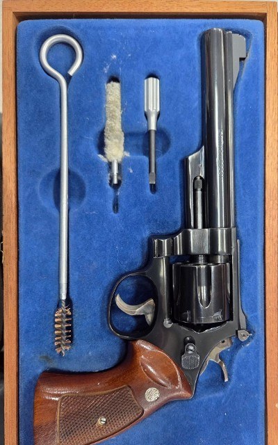 SMITH & WESSON 25 S&W CLASSICS .45 AUTO RIM - Image 1 of 3