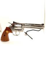 COLT PYTHON 357 .357 MAG - 2 of 3