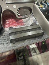 BOND ARMS STINGER Honey-B 22 mag/327 federal .22 WMR - 3 of 3