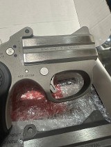 BOND ARMS STINGER Honey-B 22 mag/327 federal .22 WMR - 2 of 3