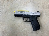 SMITH & WESSON SD40 VE .40 S&W - 1 of 3