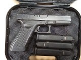 GLOCK G17 GEN 4 9MM LUGER (9x19 PARA) - 1 of 3