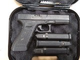 GLOCK G17 GEN 4 9MM LUGER (9x19 PARA) - 1 of 3