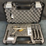 SMITH & WESSON M&P 9 M2.0 (13199) 9MM LUGER (9x19 PARA) - 1 of 3