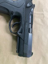 BERETTA PX4 STORM .40 S&W - 2 of 3