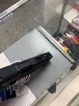 SMITH & WESSON PERFORMANCE CENTER M&P9 METAL CARRY COMP 9MM LUGER (9X19 PARA) - 2 of 3