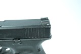 GLOCK 22 GEN 5 (PA225S203) 40 Smith & Wesson - 2 of 3