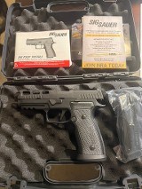 Sig Sauer P320 AXG PRO 9MM LUGER (9X19 PARA) - 1 of 3