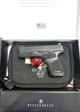 SPRINGFIELD ARMORY HELLCAT 9MM LUGER (9x19 PARA) - 1 of 2