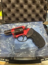 CHARTER ARMS UNDERCOVER LITE .38 SPL - 1 of 3