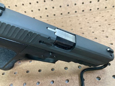 SIG SAUER SP2022 9MM LUGER (9x19 PARA) - Image 3 of 3