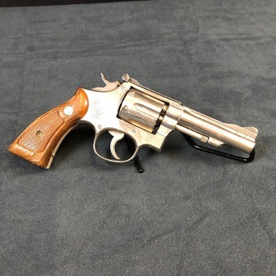 SMITH & WESSON 15 COMBAT MASTERPIECE .38 SPL - Image 1 of 3