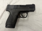 SMITH & WESSON M&P40 SHIELD .40 S&W - 1 of 3