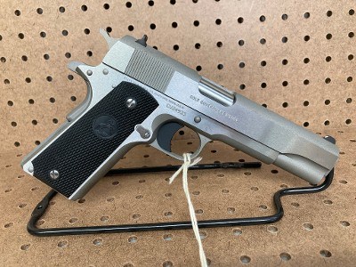 COLT 1991 GOVERNMENT .45 ACP - Image 1 of 3