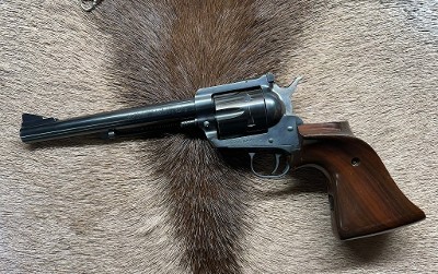 RUGER NEW MODEL BLACKHAWK .45 LC - Image 2 of 3