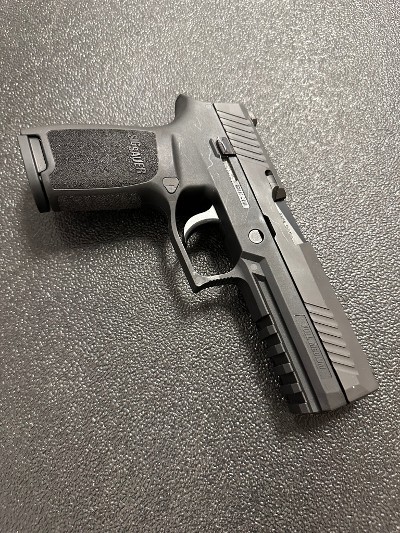 Sig Sauer P320 9MM LUGER (9X19 PARA) - Image 3 of 3
