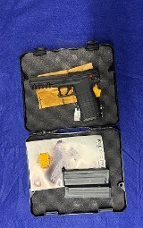 KELTEC PMR-30 .22 WMR - 1 of 3