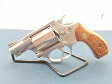 SMITH & WESSON model 60 .38 SPL - 1 of 3