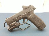 SPRINGFIELD ARMORY HELLCAT 9MM LUGER (9x19 PARA) - 1 of 3