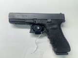 GLOCK 17 GEN 4 9MM LUGER (9x19 PARA) - 1 of 3