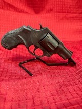 TAURUS 856 .38 SPL +P - 2 of 3