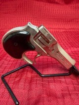 HIGH STANDARD MFG CO DERRINGER .22 LR - 2 of 3