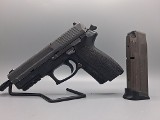 SIG SAUER SP2022 9MM LUGER (9x19 PARA) - 1 of 3