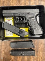 GLOCK 22 .40 S&W - 1 of 3