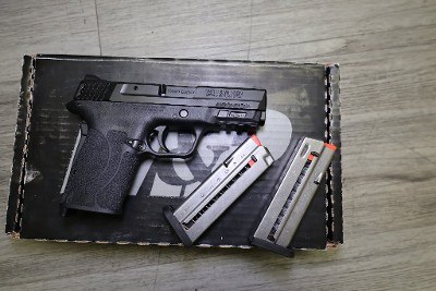 SMITH & WESSON M&P9 SHIELD EZ M2.0 9MM LUGER (9X19 PARA) - Image 2 of 3