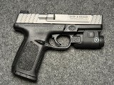 SMITH & WESSON SD40 VE Crimson Trace Rail Master .40 CALIBER - 3 of 3