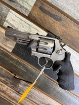 SMITH & WESSON 627 .357 MAG - 2 of 3