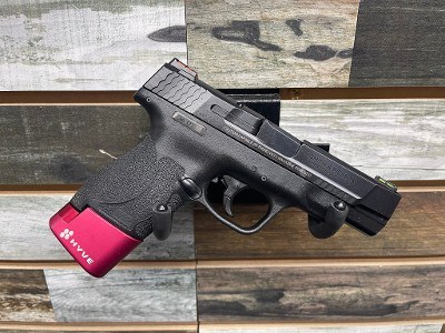 SMITH & WESSON Performance Center Shield M2.0 9MM LUGER (9X19 PARA) - Image 2 of 3