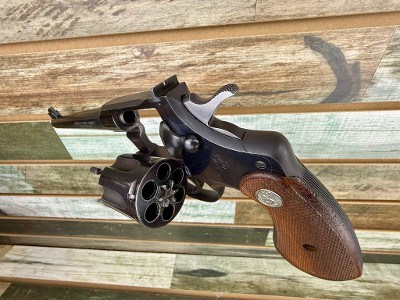 COLT OFFICER TARGET .38 SPL - Image 3 of 3