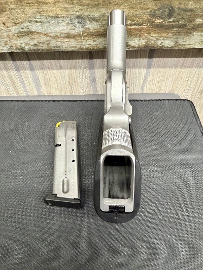 SMITH & WESSON 4046 .40 S&W - Image 3 of 3