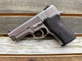 SMITH & WESSON 4046 .40 S&W - Image 1 of 3