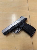 SMITH & WESSON SW9VE 9MM LUGER (9x19 PARA) - 1 of 3