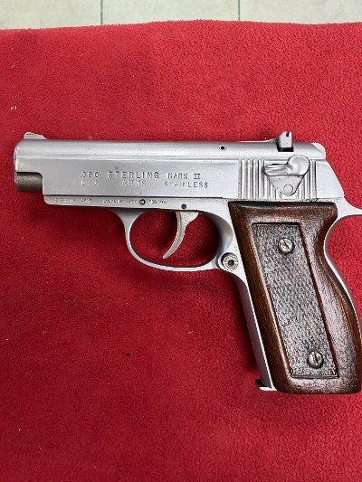 STERLING Mark II .380 ACP - Image 1 of 3