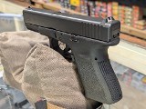 GLOCK 19 GEN 3 9MM LUGER (9x19 PARA) - 2 of 2