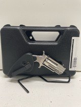 NORTH AMERICAN ARMS MINI REVOLVER 22 MAGNUM 22 Winchester Magnum - 1 of 3