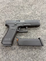 GLOCK 17 GEN 5 9MM LUGER (9x19 PARA) - 2 of 3
