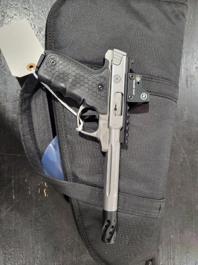 SMITH & WESSON SW22 VICTORY .22 LR - Image 2 of 3